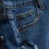 Denimshorts med middelhøy midje og oppbrett