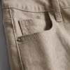 Denimshorts med middelhøy midje og oppbrett
