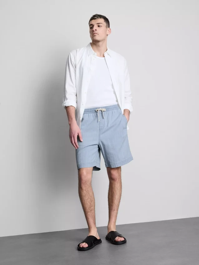Denimshorts med strukturert snøring