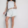 Denimshorts med volanger nederst