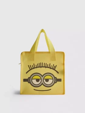 «Despicable Me»-lunsjpose med Minions-motiv