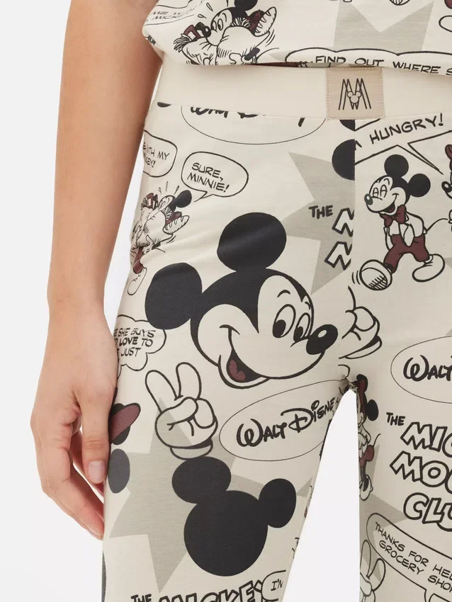 Disneys Mikke Mus-pysjamaser i retrostil