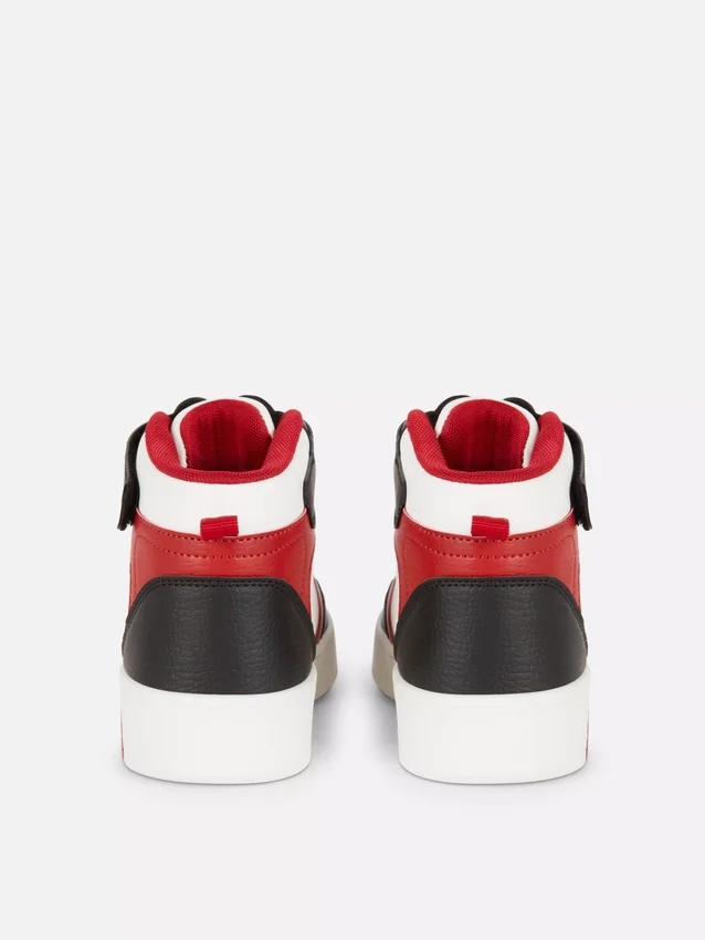 Disneys Minnie Mouse-høye sneakers med lys