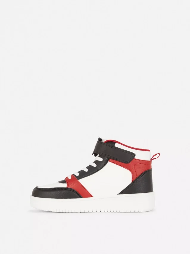 Disneys Minnie Mouse-høye sneakers med lys