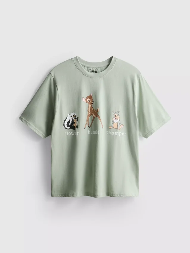 Disneys pysjamaser med Bambi-motiv