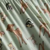 Disneys pysjamaser med Bambi-motiv
