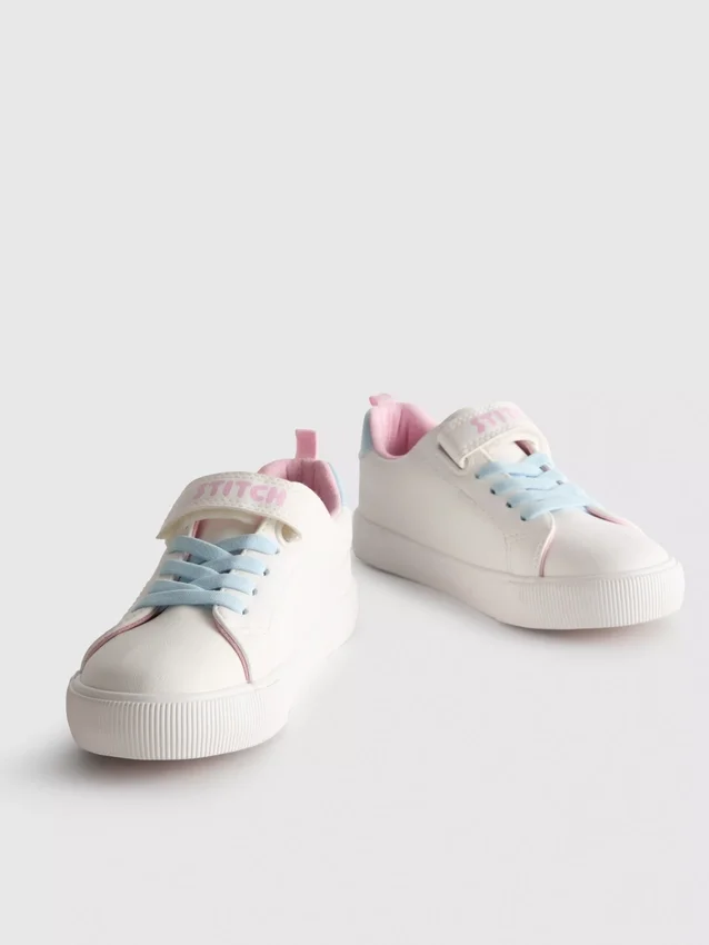 Disneys Stitch-sneakers med lav skaft