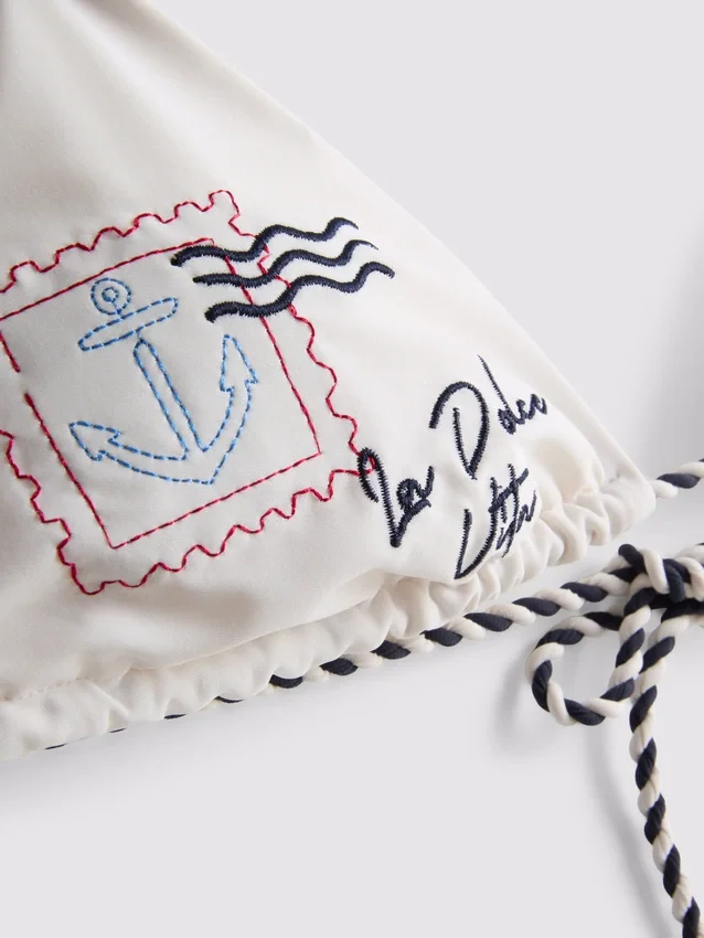 Dolce brodert trekantet bikinitopp