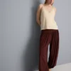 Draperte harembukser