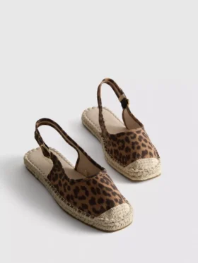 Espadrillesandaler med spenne bak