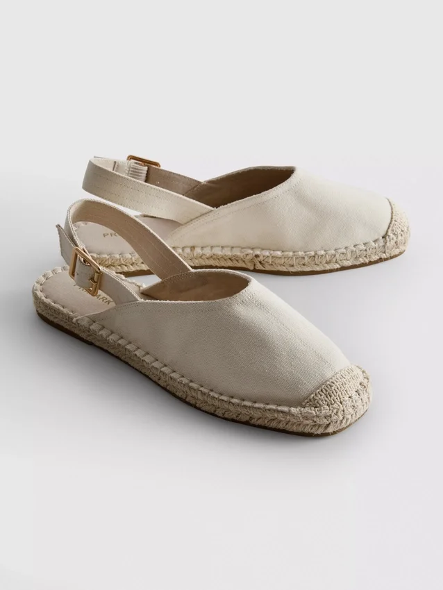 Espadrillesandaler med spenne bak