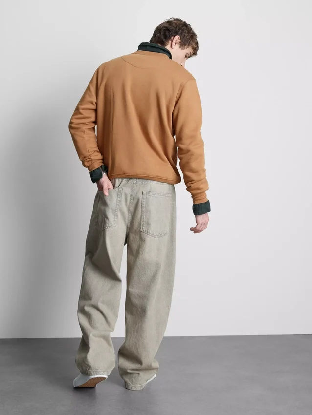 Essential Crew-genser