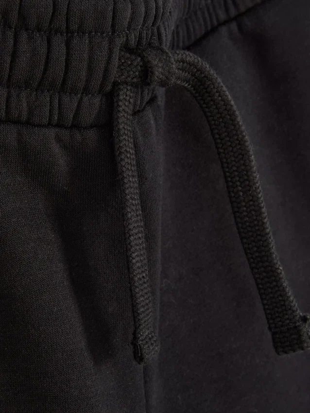 Essential joggebukser med mansjetter