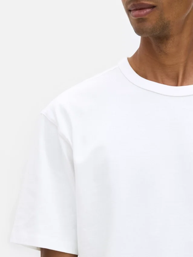Essential T-skjorte