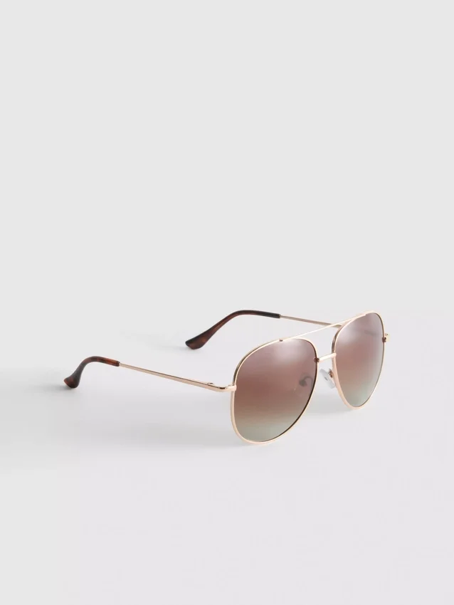 Fargede aviator-solbriller