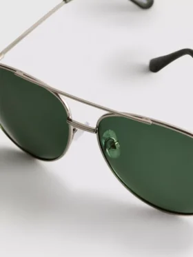 Fargede aviator-solbriller