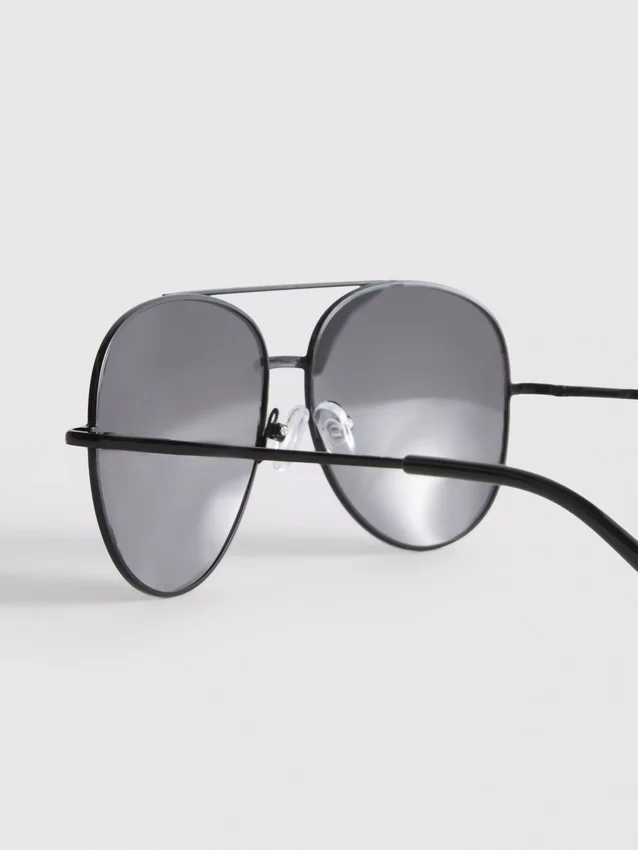 Fargede aviator-solbriller
