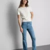 Flared-jeans i bomullsdenim med middels høy midje