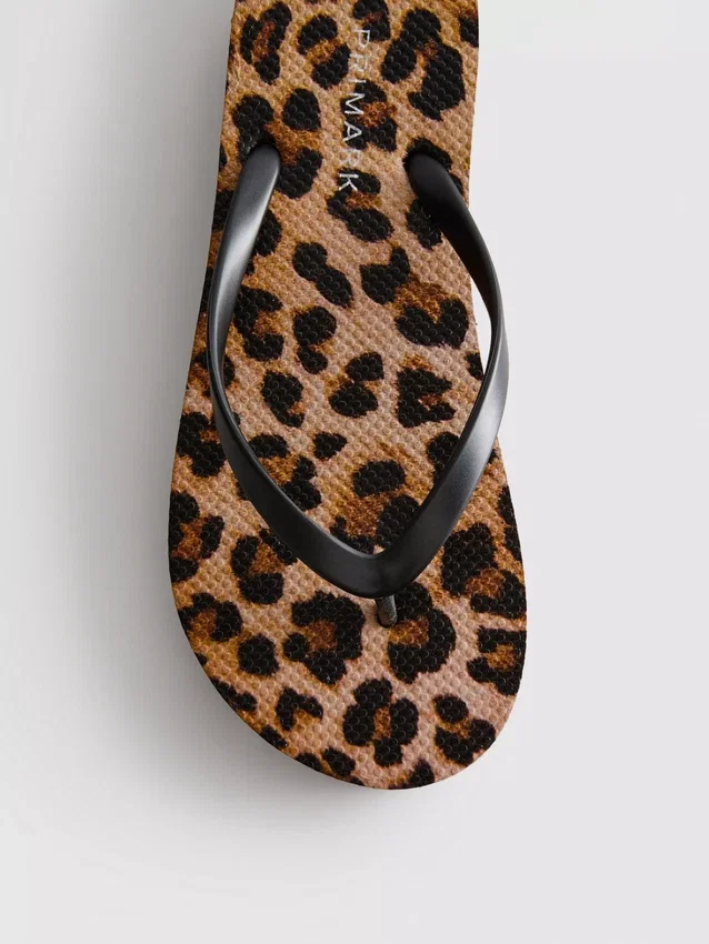 Flatform-flipflops med leopardmønster