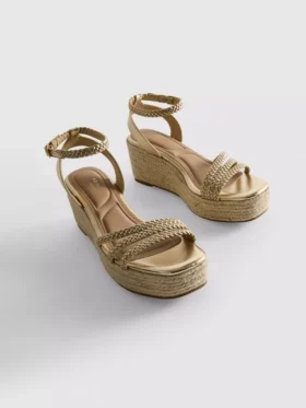 Flettede kilehæl-sandaler