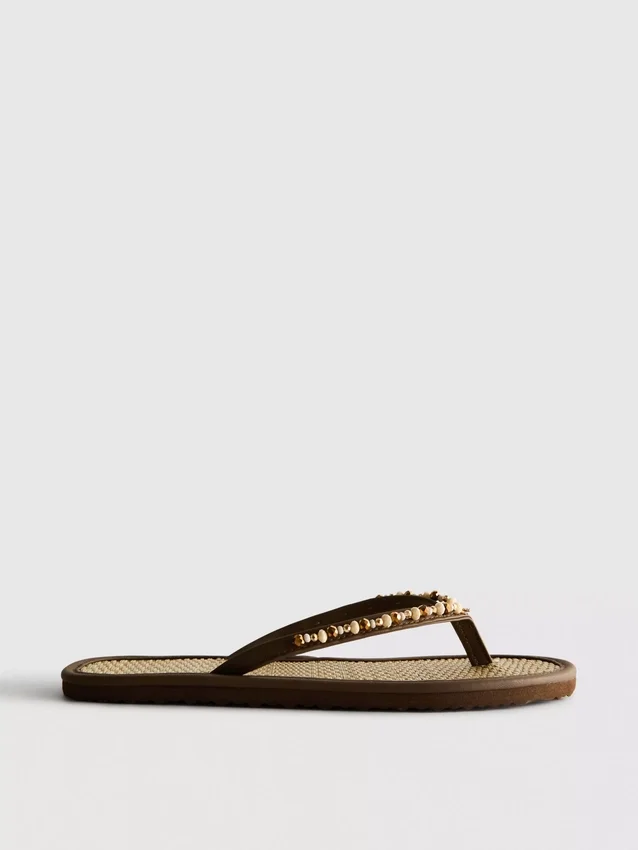 Flip-flops med sjøgress-effekt