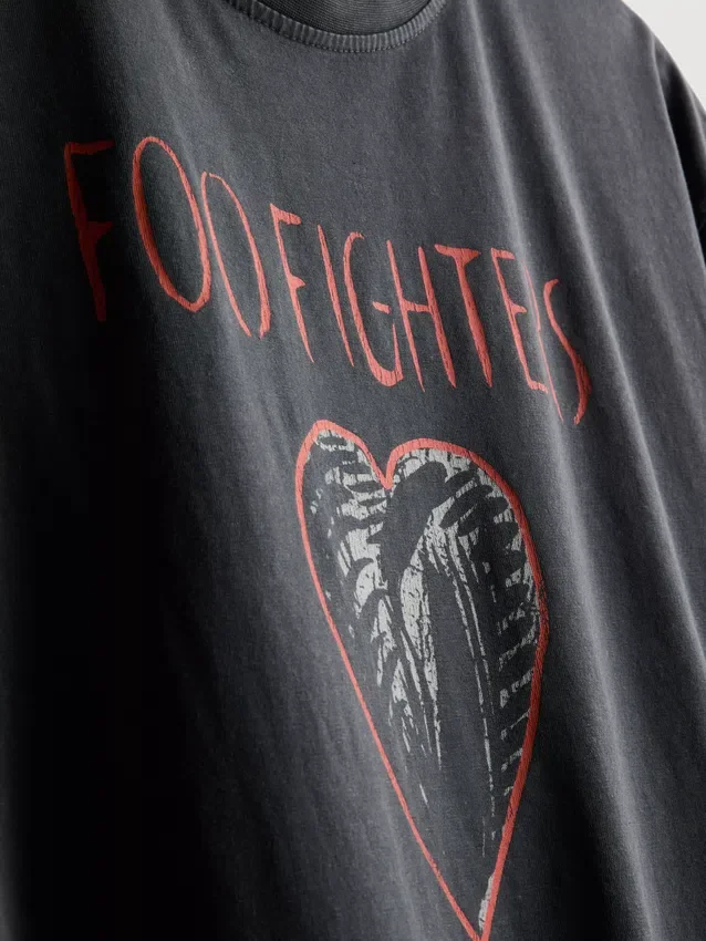 Foo Fighters-T-skjorte med grafisk trykk