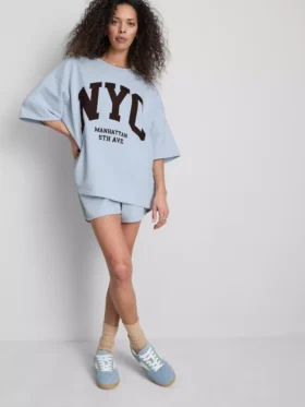 Gensere med drop-ermer i bomullsrik NYC-stil