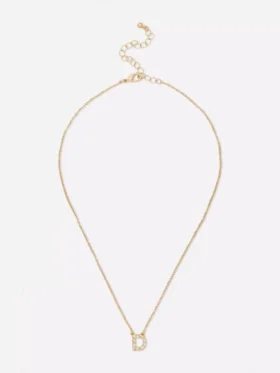 Halskjede med initialer i rhinestone