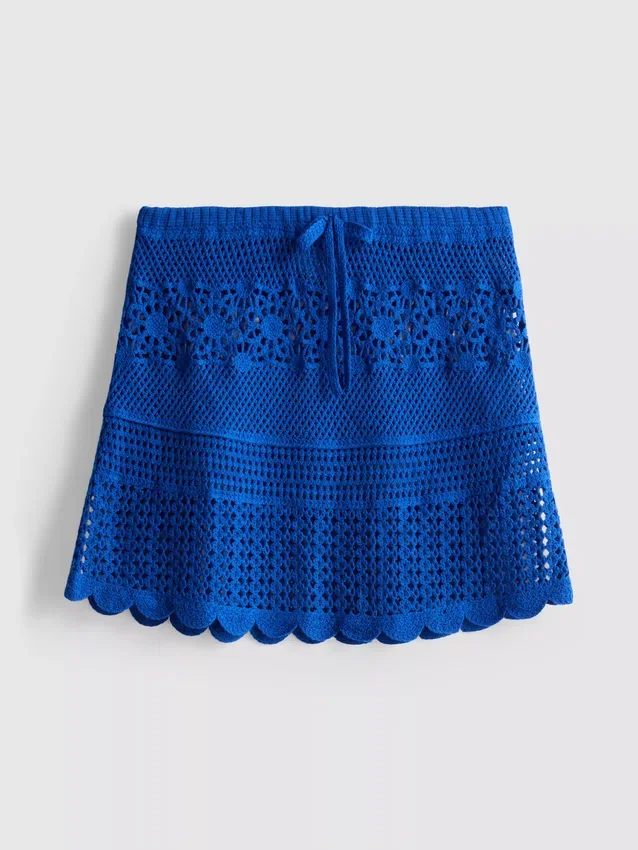 Heklet mini-strandskjørt
