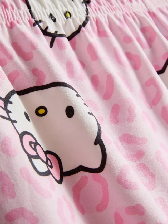 Hello Kitty-pysjamaser med korte bukser i boyfriend-stil