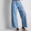 Jeans i bomullsdenim med plissert, vid ben
