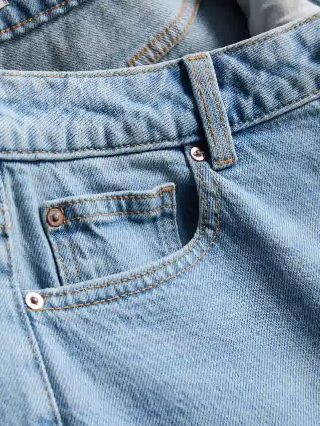 Jeans i bomullsdenim med rett ben
