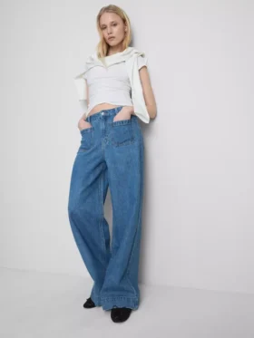 Jeans med brede ben og lommer foran