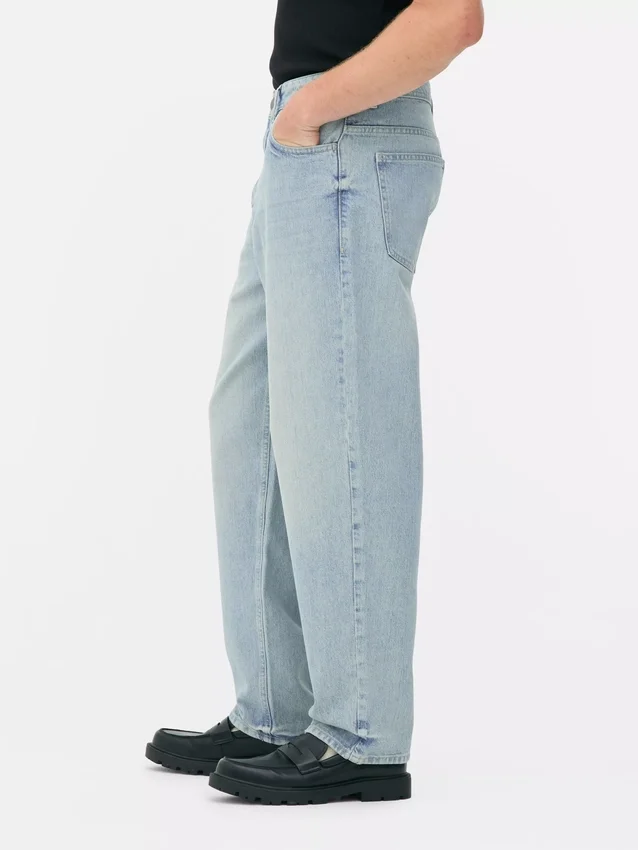 Jeans med høy midje og avslappet passform