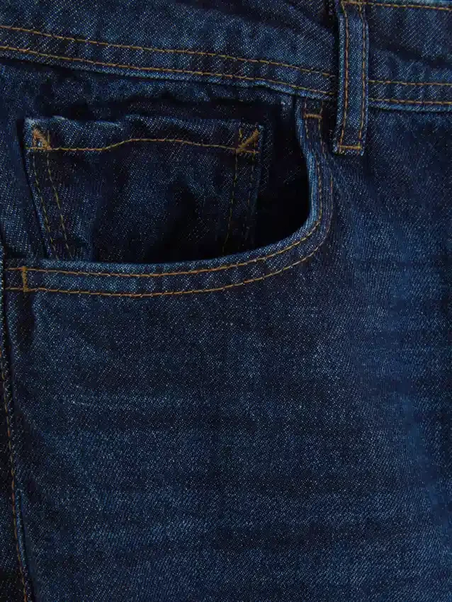 Jeans med høy midje og avslappet passform