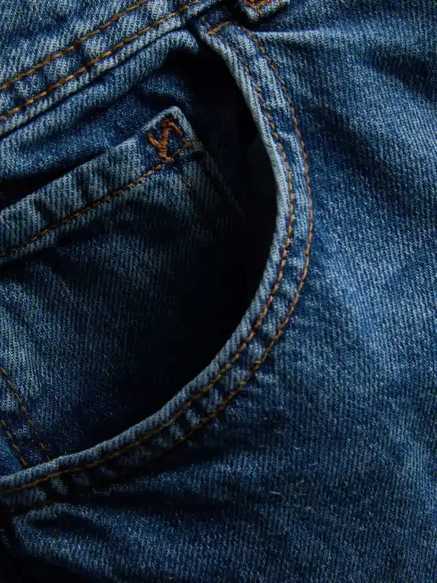 Jeans med høy midje og avslappet passform