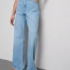 Jeans med høy midje og rette ben