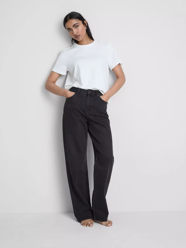 Jeans med høy midje og rette ben
