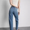 Jeans med høy midje og rette ben