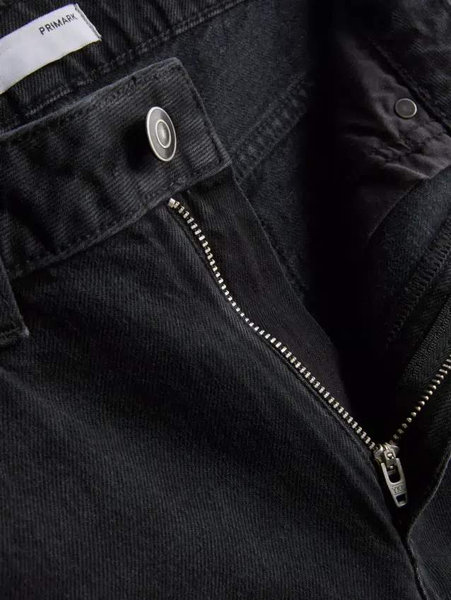 Jeans med høy midje og rette ben