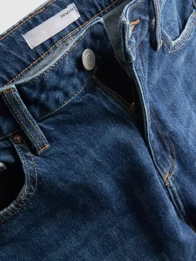 Jeans med høy midje og rette ben