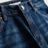 Jeans med høy midje og rette ben