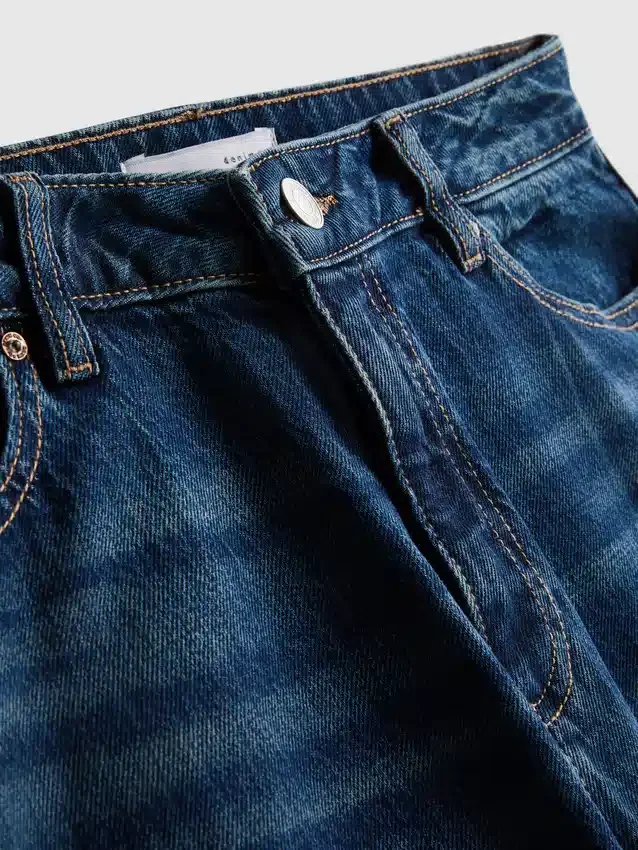Jeans med høy midje og rette ben