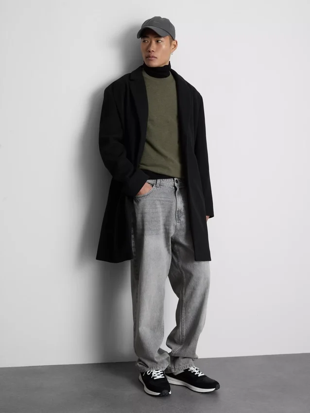 Jeans med middels høy midje og avslappet, rett ben