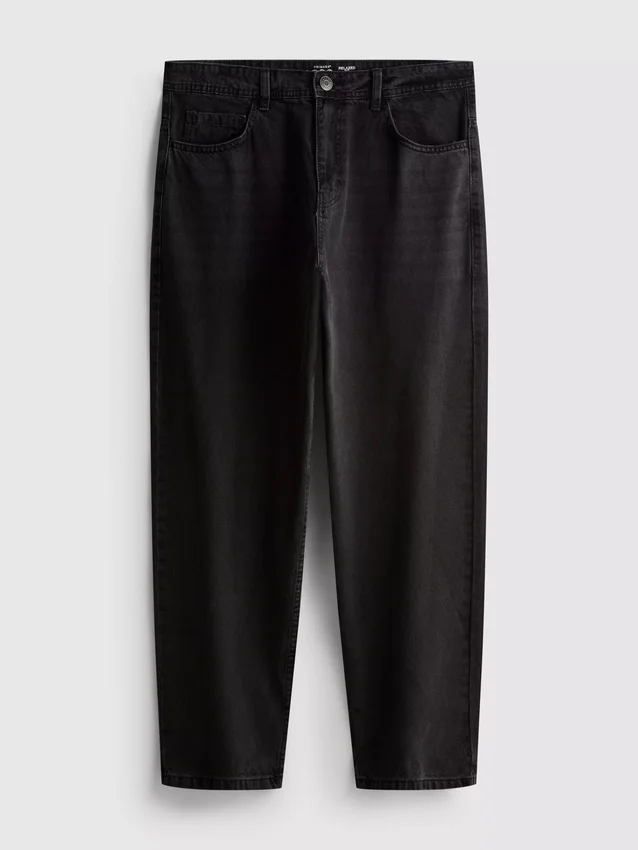 Jeans med middels høy midje og avslappet, rett ben