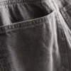 Jeans med middels høy midje og avslappet, rett ben