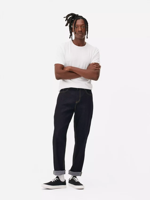 Jeans med middels høy midje og rett ben