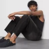 Jeans med middels høy midje og rette ben