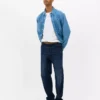 Jeans med middels høy midje og rette ben