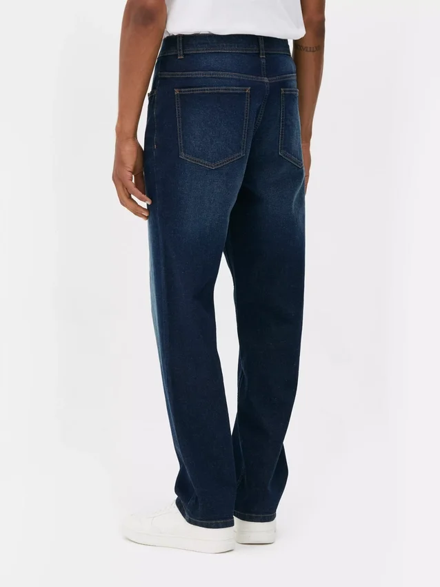 Jeans med middels høy midje og rette ben